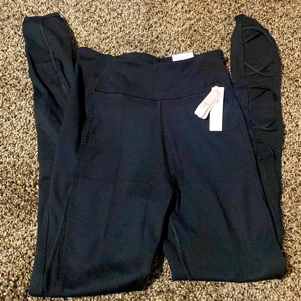 Size 4 long Victoria Secret leggings